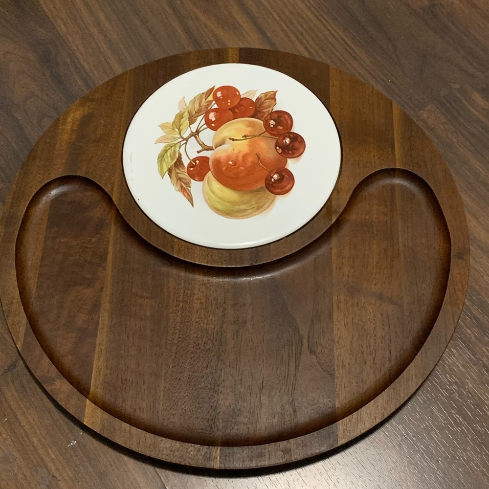 vintage round ozark walnutware cracker tray